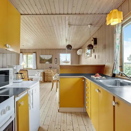 2 Bedroom Awesome In Casa vacanze Slagelse