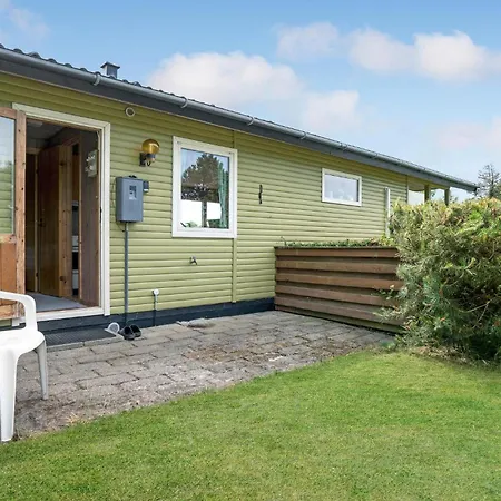 Lovely In With Kitchen Holiday home *